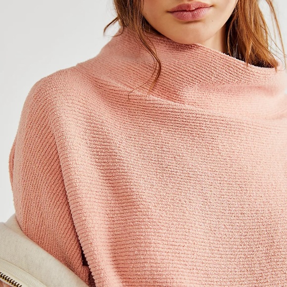 FREE PEOPLE Ottoman top - Picture 2 of 10